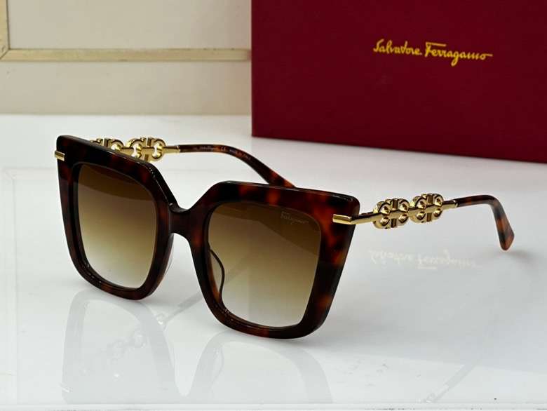 Picture of Ferragamo Sunglasses _SKUfw49838505fw